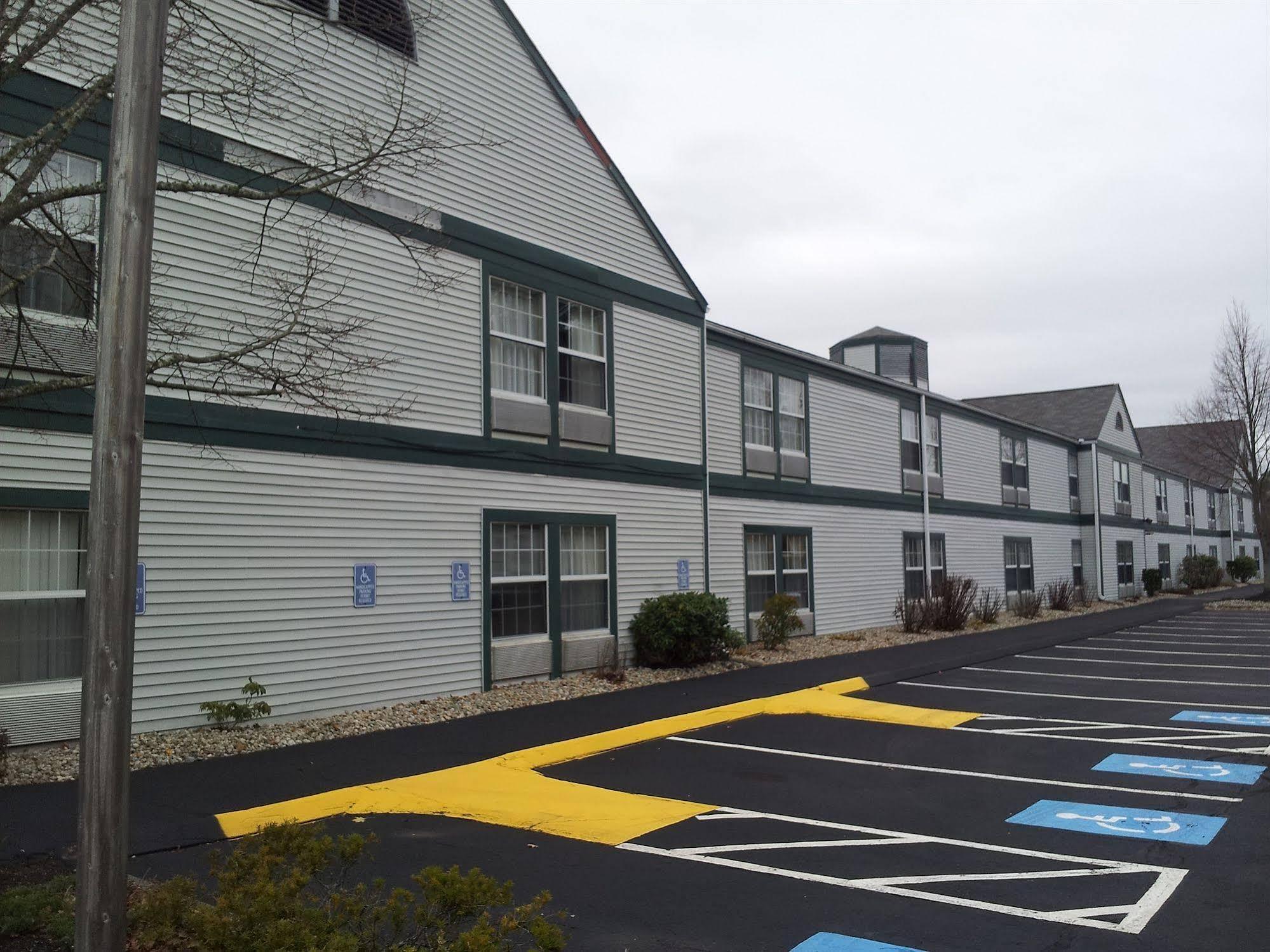 Baymont By Wyndham North Dartmouth Fall River Exterior foto